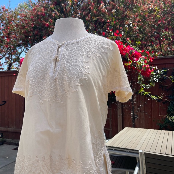 Vintage vanilla cream peasant blouse - Picture 3 of 15